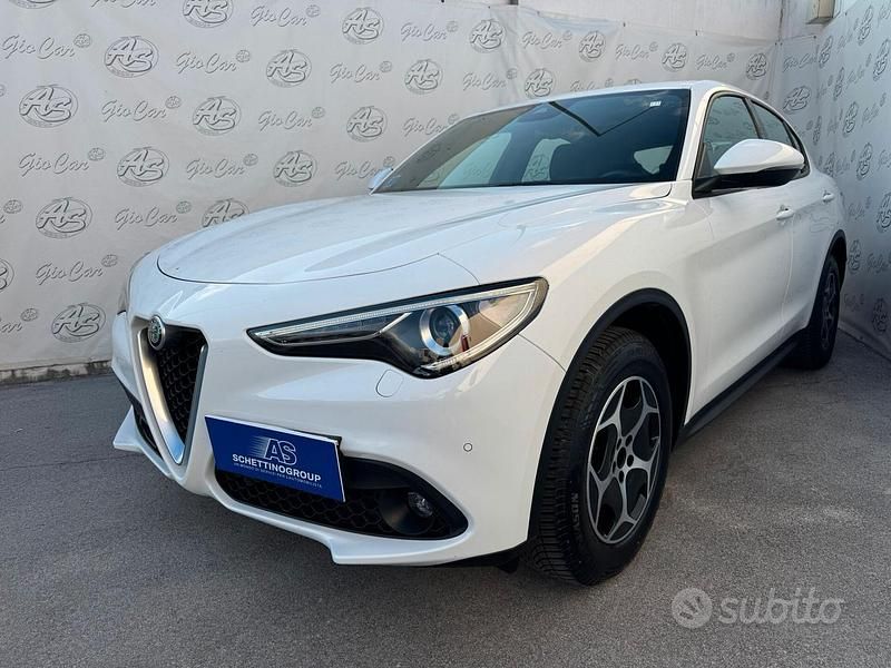 Usata Alfa Romeo Stelvio Super 190 CV (139 kW) 2022 Bianco SUV