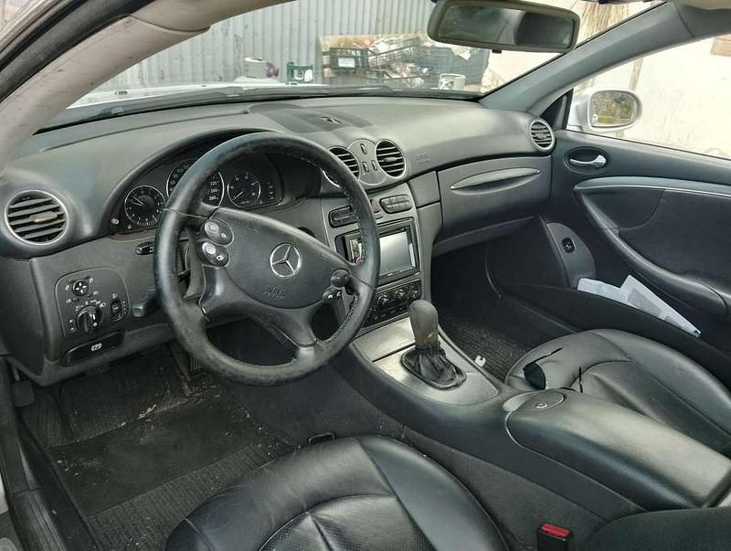 Occasion Mercedes CLK270 Avantgarde 170 ch (125 kW) 2004 Coupé