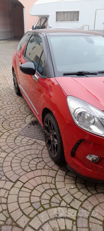 Usata DS Automobiles DS3 95 CV (69 kW) 2012 Rosso Coupé