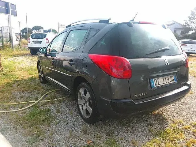 Usata Peugeot 207 73 CV (53 kW) 2009 Grigio Station wagon