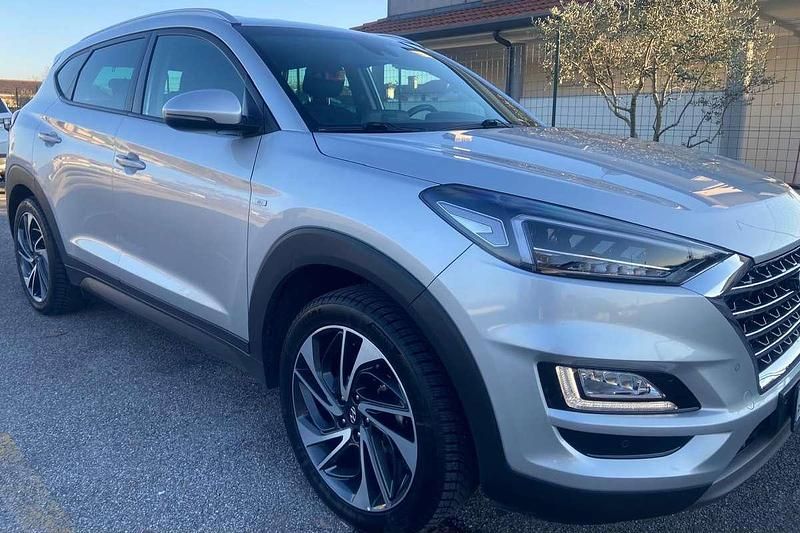 Usata Hyundai Tucson 136 CV (100 kW) 2020 Argento SUV