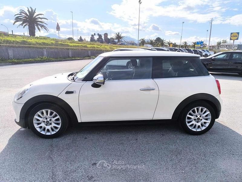Usata Mini One D 95 CV (69 kW) 2016 Beige Utilitaria