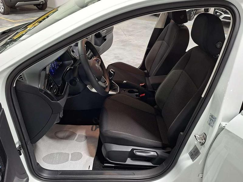 Nuova VW Polo Edition 80 CV (58 kW) 2025 Pure white pastello (0q0q) Utilitaria