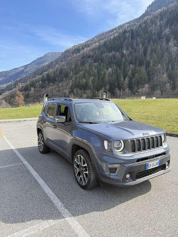 Usata Jeep Renegade 241 CV (177 kW) 2022 Blu/azzurro SUV