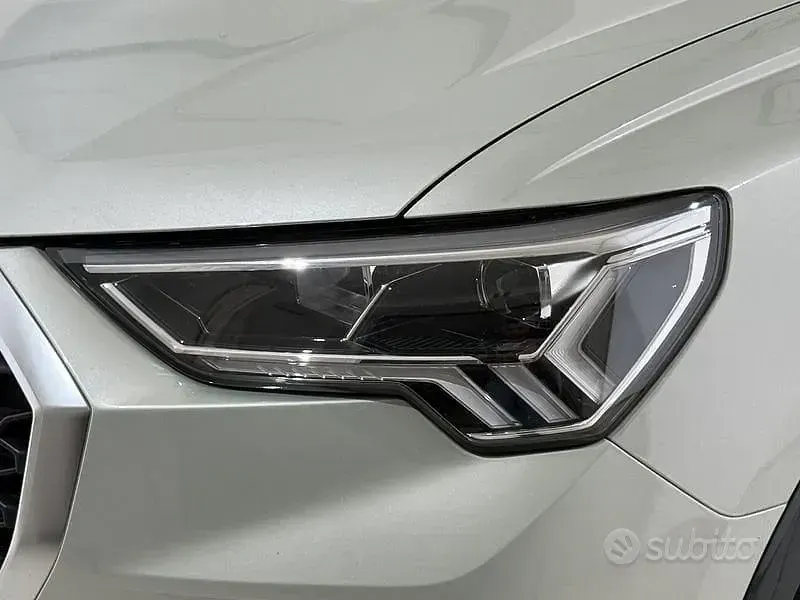Usata Audi Q3 Sportback Business Plus 150 CV (110 kW) 2020 Argento SUV
