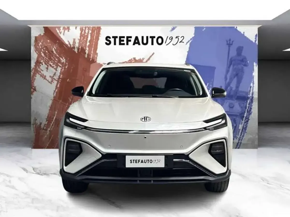 Usata MG Marvel R Luxury 64 kW (88 CV) 2022 Bianco SUV