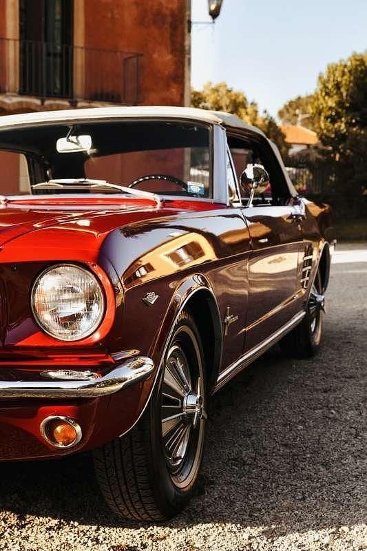 Usata Ford Mustang Convertible 299 CV (219 kW) 1965 Rosso Cabrio