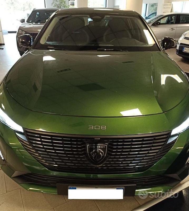 Usata Peugeot 308 Allure 130 CV (95 kW) 2022 Verde Berlina