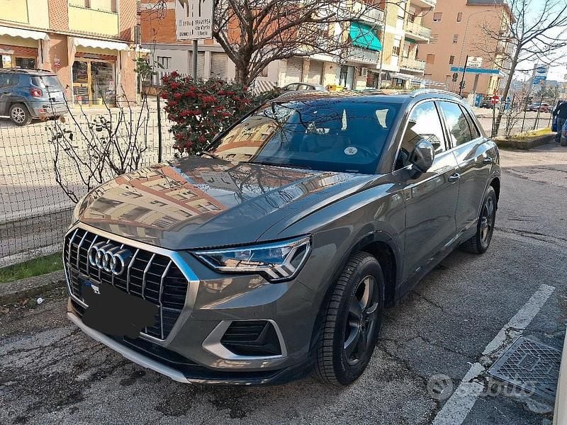 Usata Audi Q3 150 CV (110 kW) 2019 Grigio SUV