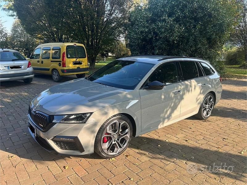 Usata Skoda Octavia RS 245 CV (180 kW) 2021 Grigio Station wagon
