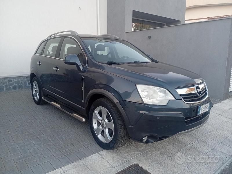 Usata Opel Antara Cosmo 150 CV (110 kW) 2007 Blu SUV