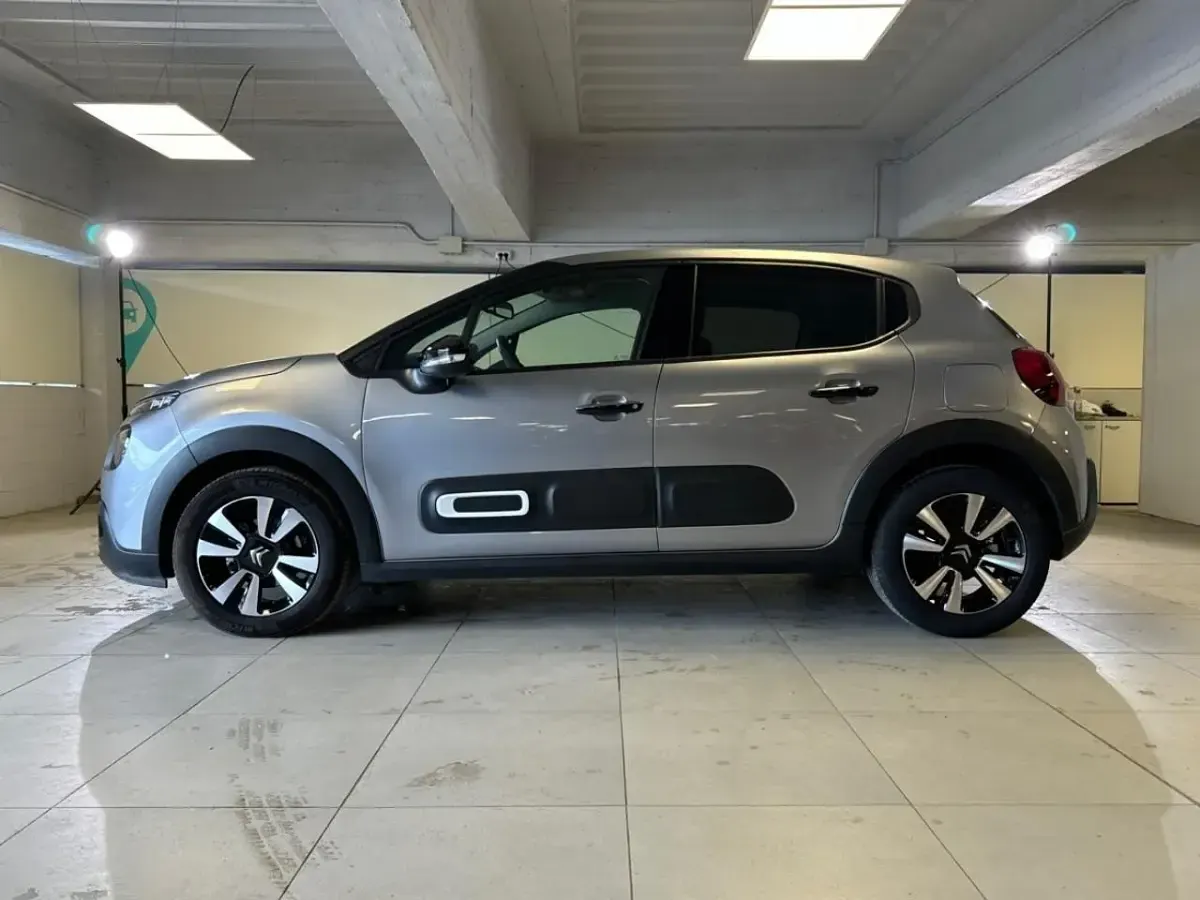 Usata Citroën C3 PureTech 110 CV (80 kW) 2024 Grigio Utilitaria