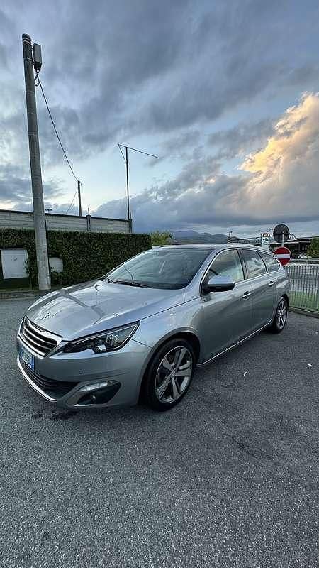 Usata 2014 Peugeot 308 Active Station wagon | 4300 € (Ottimo prezzo) - Immagine 1/4