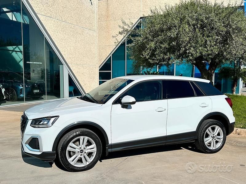 Usata Audi Q2 Business 150 CV (110 kW) 2023 Bianco SUV