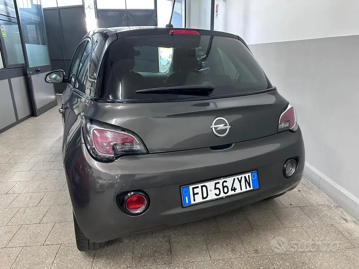 Usata Opel Adam Jam 69 CV (50 kW) 2016 Grigio Utilitaria