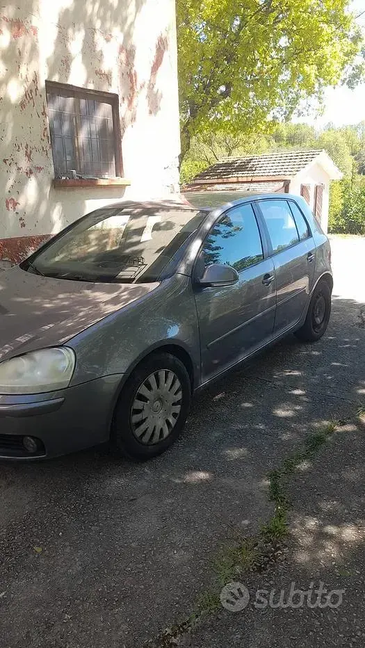 Usata VW Golf IV 105 CV (77 kW) 2006 Grigio Berlina