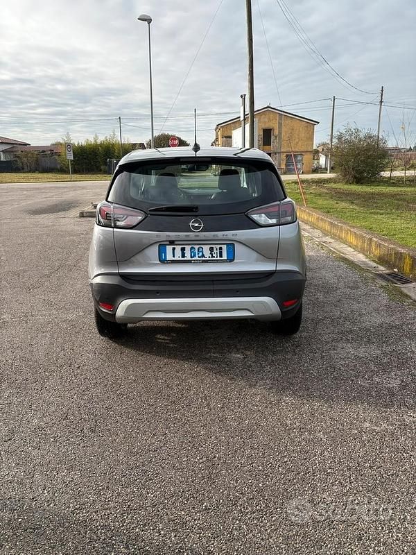 Usata Opel Crossland X GS Line 83 CV (61 kW) 2021 Grigio SUV