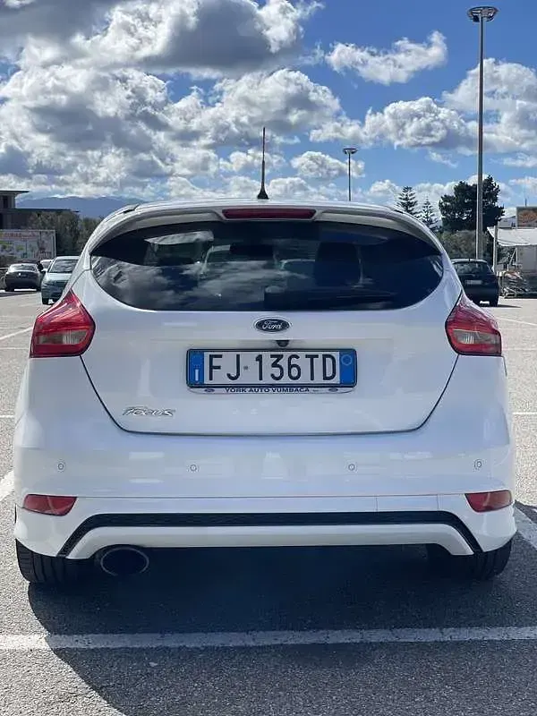 Usata Ford Focus Business Edition 125 CV (91 kW) 2017 Berlina