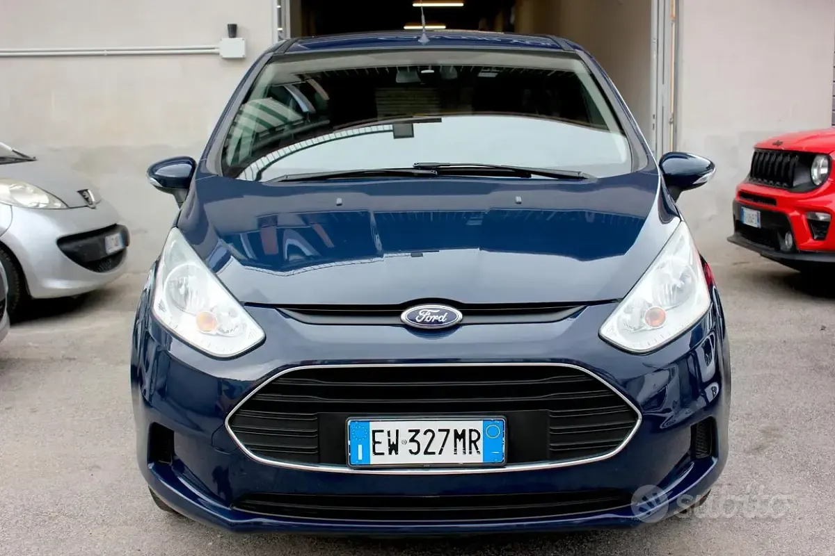 Usata Ford B-MAX 75 CV (55 kW) 2014 Blu Monovolume
