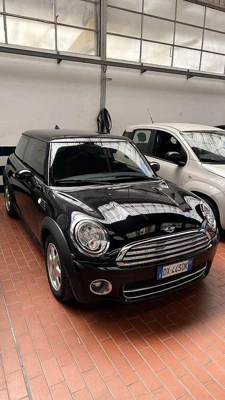 Usata Mini Cooper D 109 CV (80 kW) 2009 Utilitaria