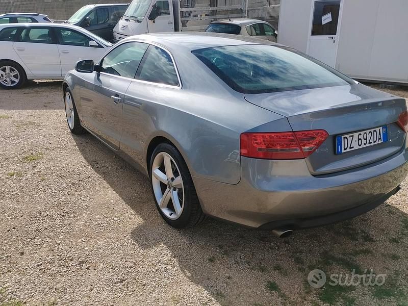 Usata Audi A5 170 CV (125 kW) 2009 Grigio Coupé