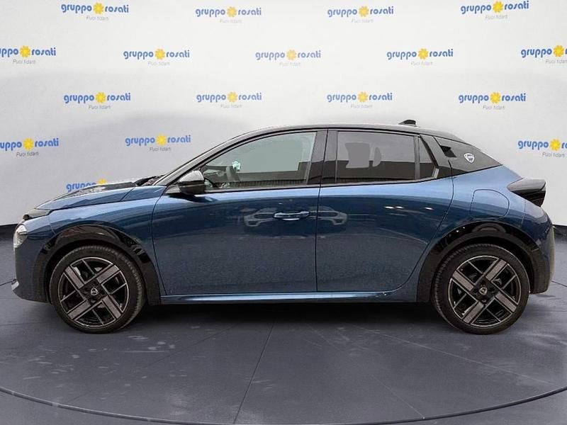 Usata Lancia Ypsilon 114 kW (156 CV) 2024 Blu/azzurro Utilitaria