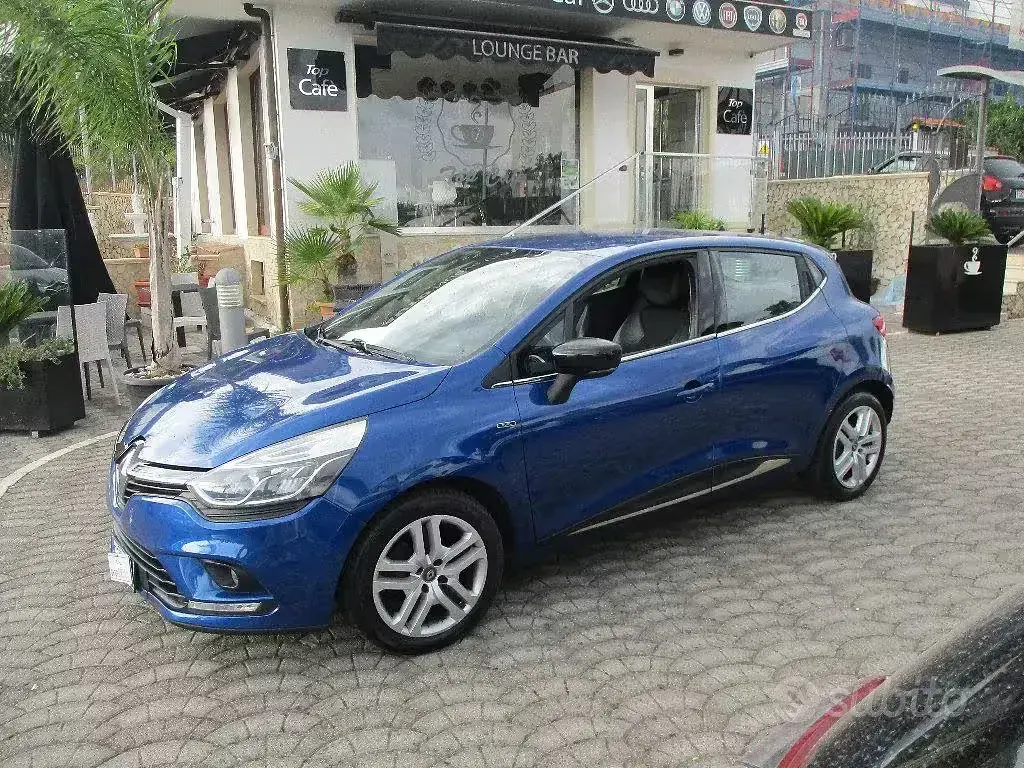 Usata Renault Clio IV Life 75 CV (55 kW) 2019 Berlina