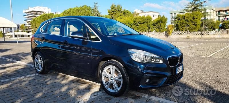 Usata BMW 218 150 CV (110 kW) 2015 Blu Berlina