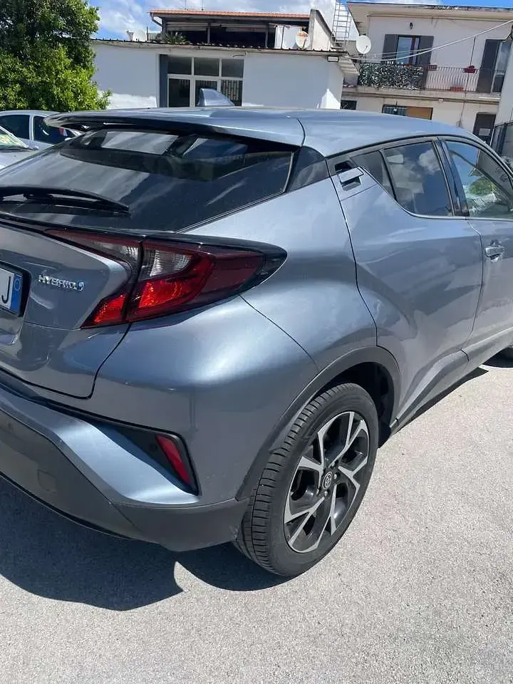 Occasion Toyota C-HR Trend 98 ch (72 kW) 2020 Gris SUV