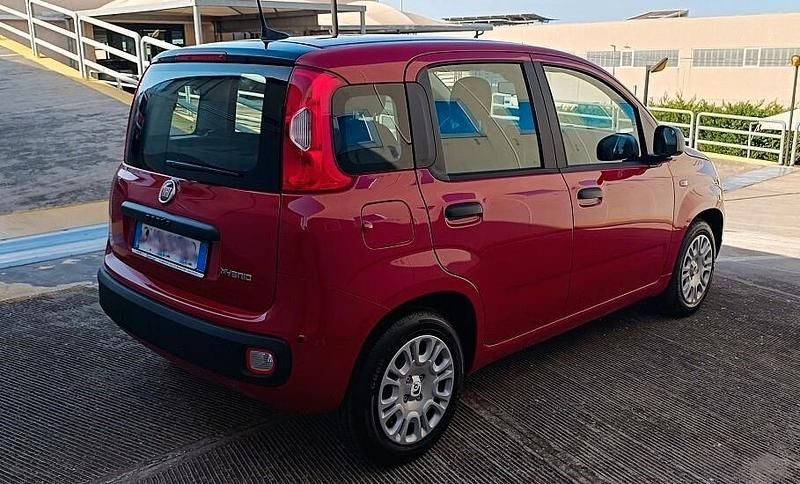 Nuova Fiat Panda S 69 CV (50 kW) 2025 Rosso Utilitaria