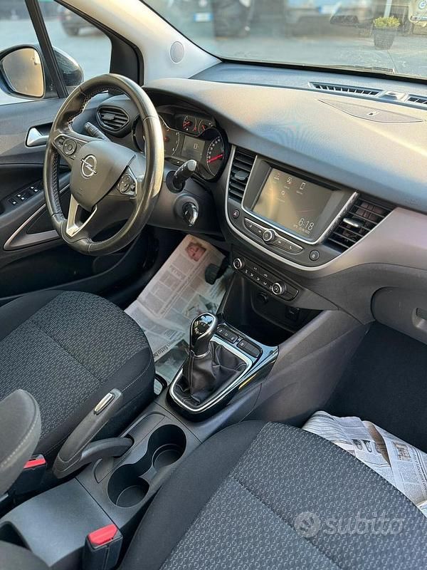 Usata Opel Crossland X Edition 83 CV (61 kW) 2022 Bianco SUV