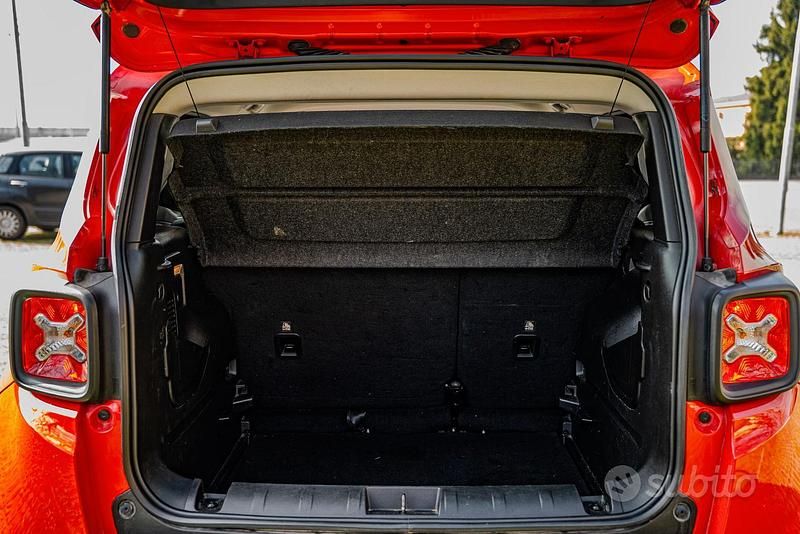 Usata Jeep Renegade Limited 120 CV (88 kW) 2022 Rosso SUV