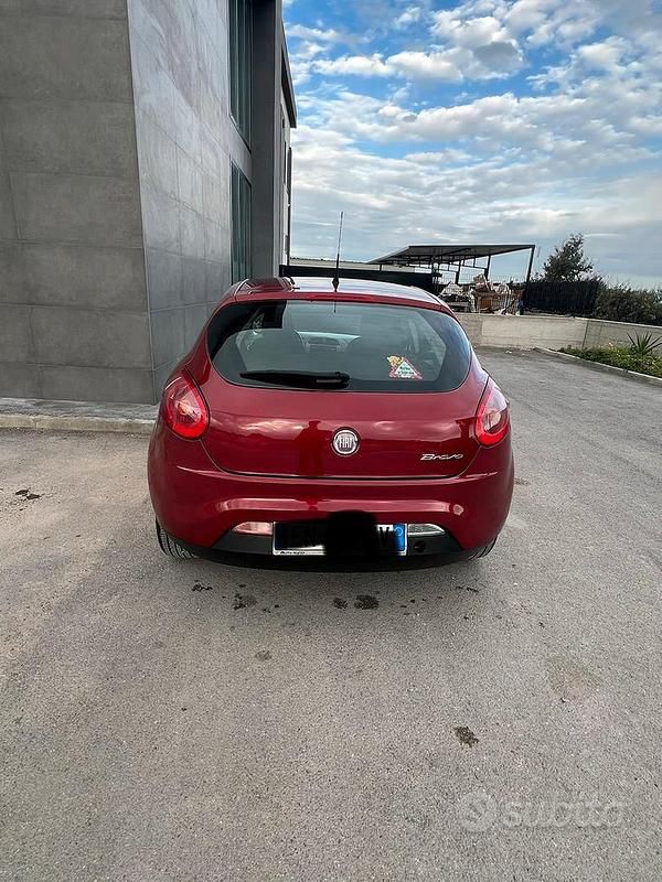 Usata Fiat Bravo 120 CV (88 kW) 2012 Utilitaria