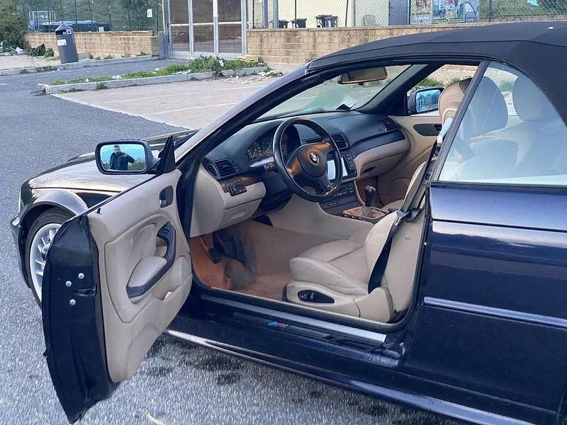 Usata BMW 320 Cabriolet M Sport 170 CV (125 kW) 2003 Blu/azzurro Cabrio