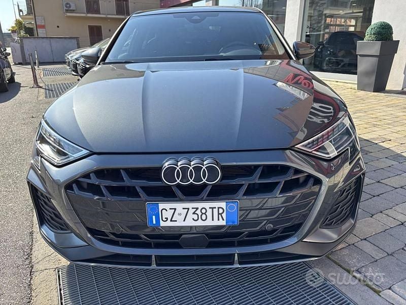 Usata Audi A3 Ambiente 150 CV (110 kW) 2025 Grigio Berlina