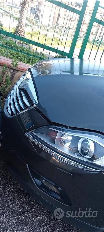 Usata Lancia Delta 2011 Grigio Utilitaria