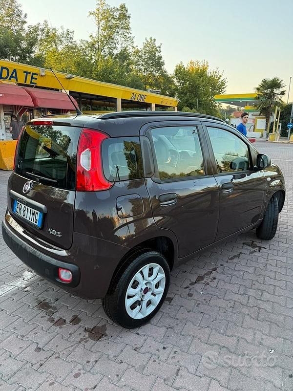 Usata Fiat Panda 85 CV (62 kW) 2013 Marrone Utilitaria