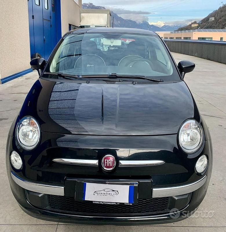 Usata Fiat 500 Lounge 69 CV (50 kW) 2014 Nero perlato Utilitaria