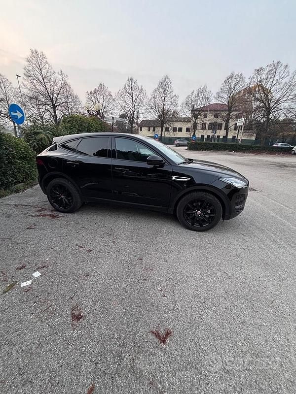 Usata Jaguar E-Pace 150 CV (110 kW) 2019 Nero SUV