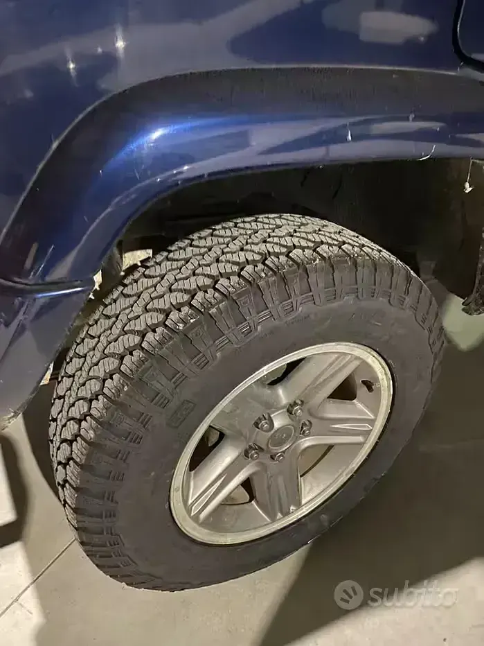 Usata Jeep Cherokee 116 CV (85 kW) 2000 SUV