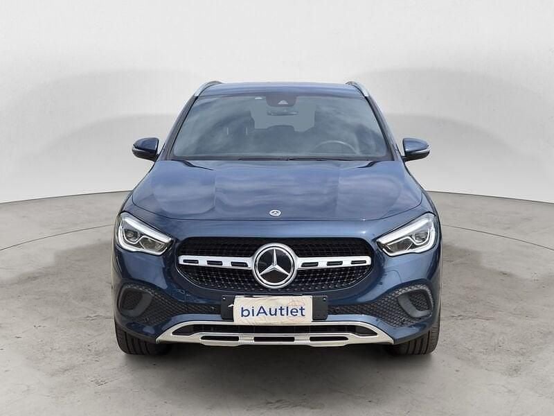 Usata Mercedes GLA200 150 CV (110 kW) 2021 Blu SUV