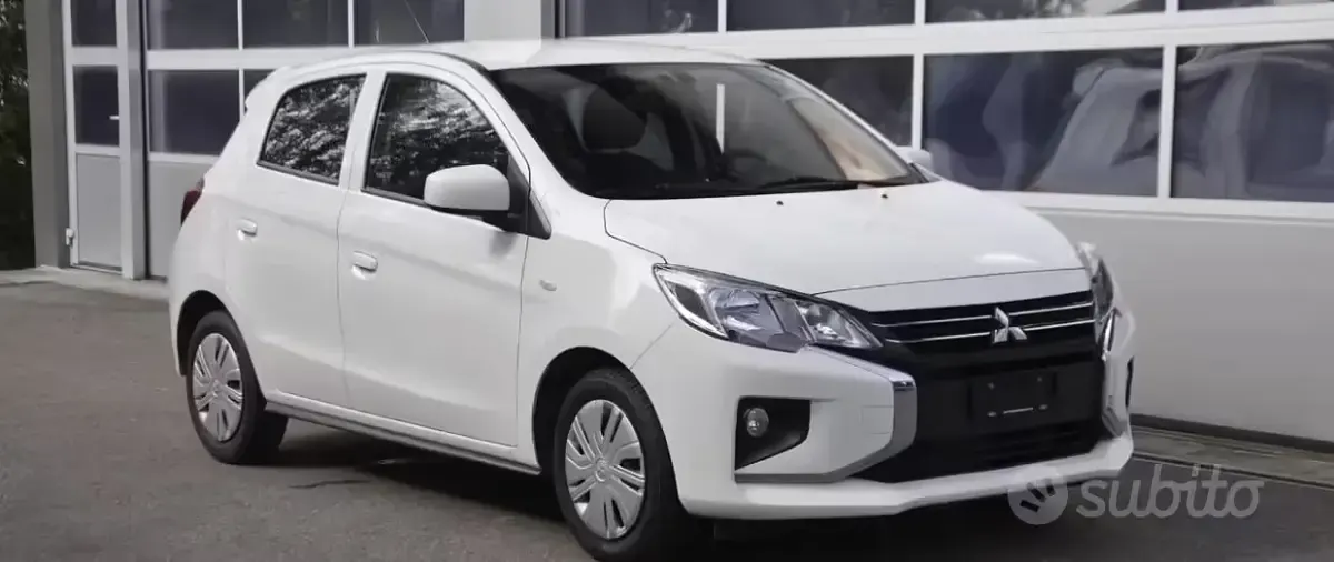 Usata Mitsubishi Space Star 71 CV (52 kW) 2022 Bianco Utilitaria