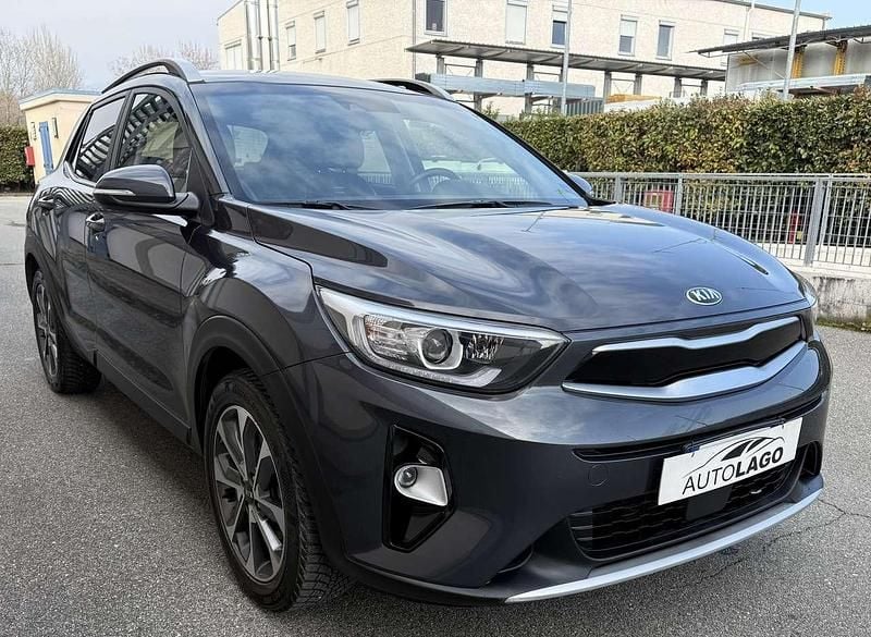Usata Kia Stonic Urban 97 CV (71 kW) 2019 Grigio SUV