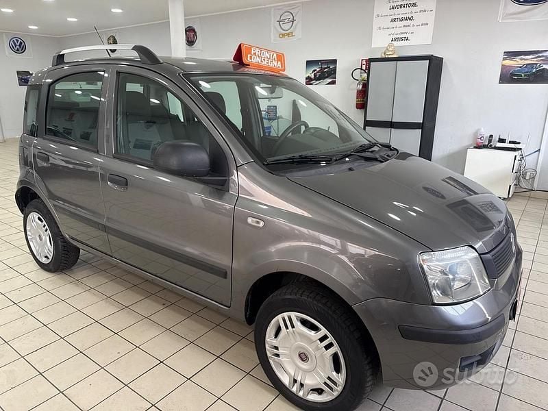 Usata Fiat Panda 69 CV (50 kW) 2012 Grigio Utilitaria
