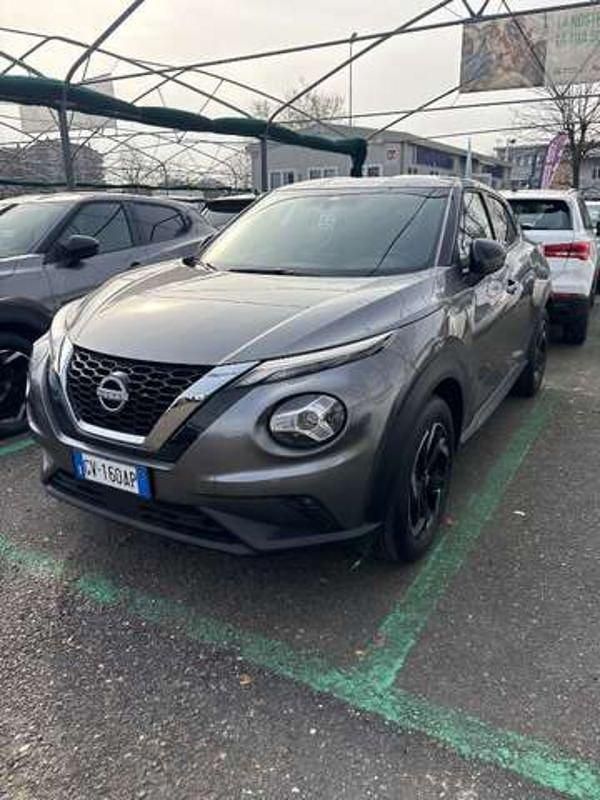 Usata Nissan Juke N-Connecta 114 CV (83 kW) 2024 Grigio SUV