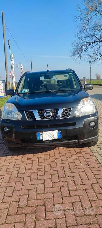 Usata Nissan X-Trail 150 CV (110 kW) 2009 Nero SUV