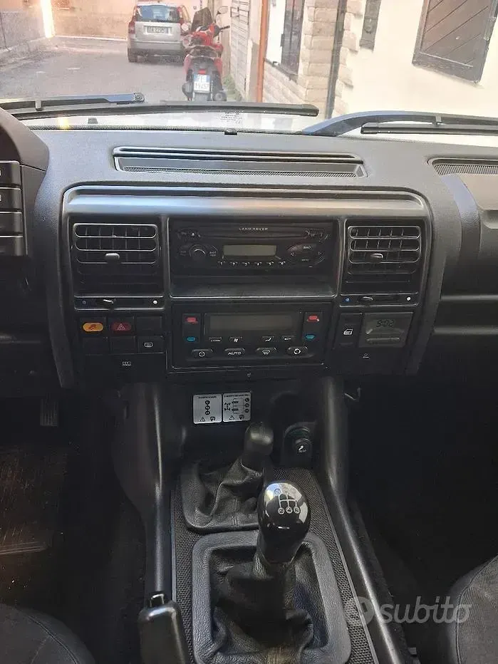 Usata Land Rover Discovery 2 138 CV (101 kW) 2003 SUV