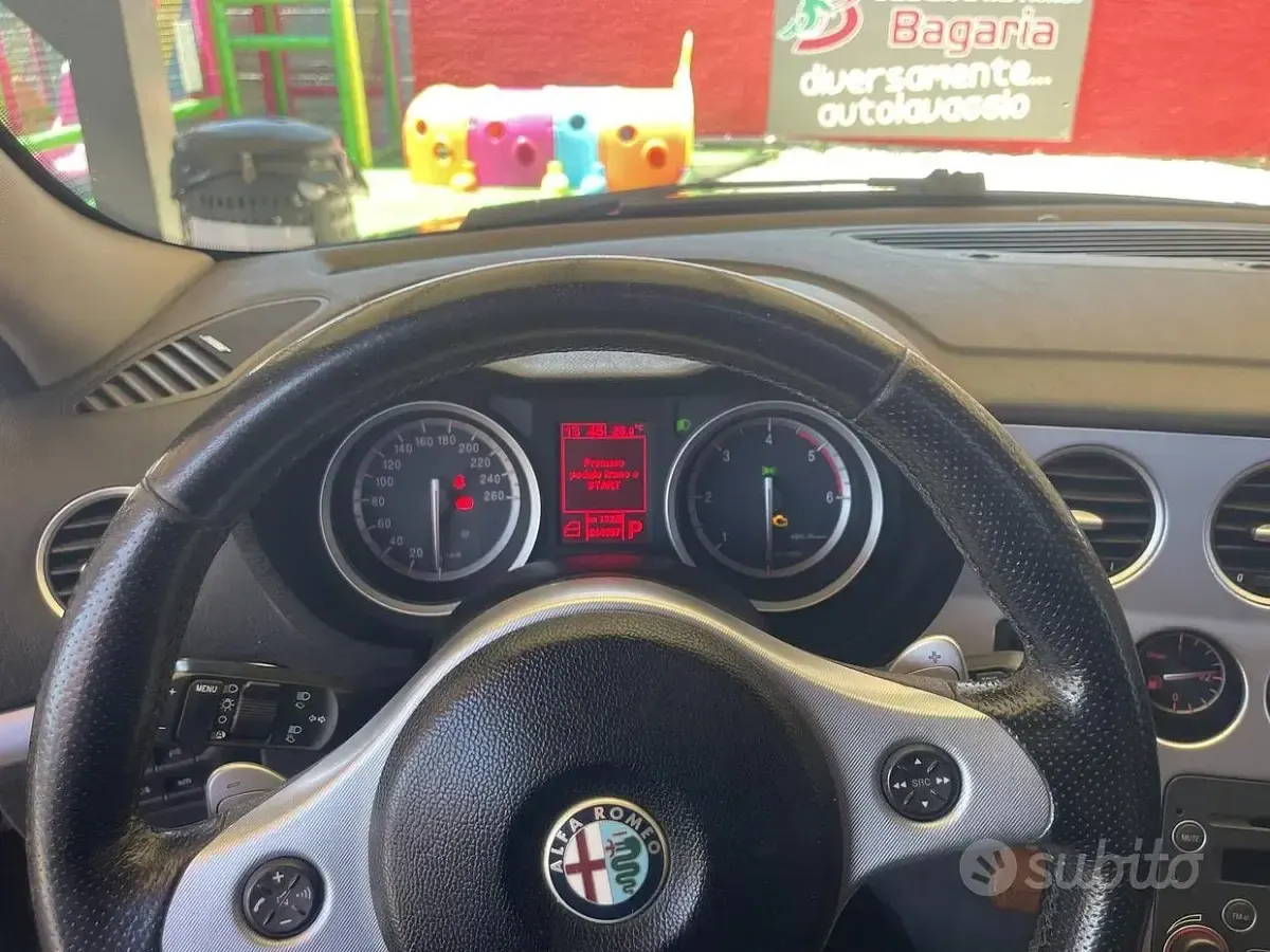 Usata Alfa Romeo 159 200 CV (147 kW) 2008 Nero Station wagon