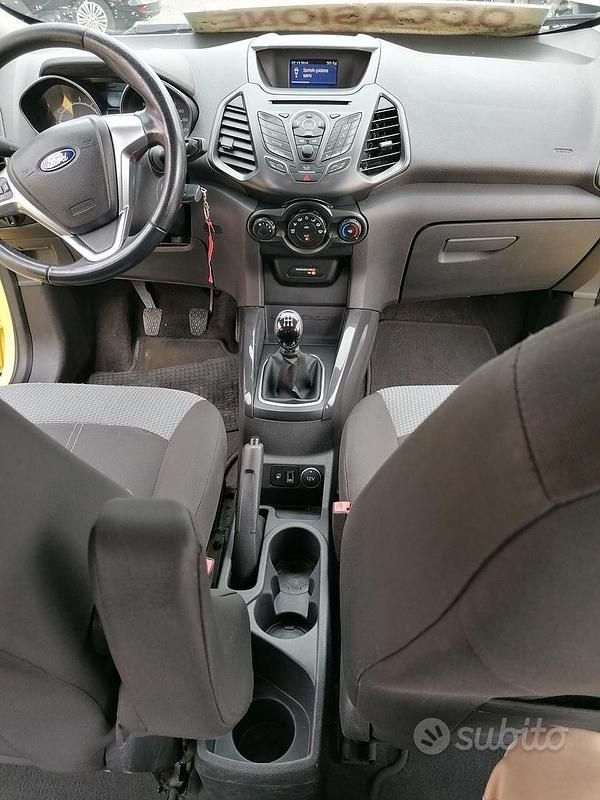 Usata Ford Ecosport 111 CV (81 kW) 2017 Giallo SUV