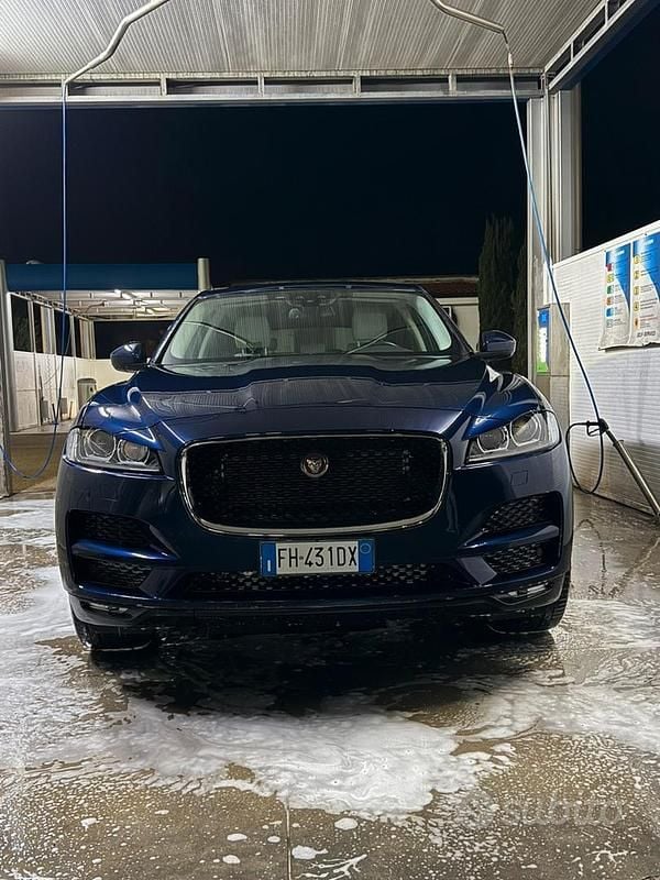 Usata Jaguar F-Pace Prestige 180 CV (132 kW) 2017 Blu SUV